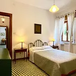 Stunning With Private Pool In Ferienhaus *