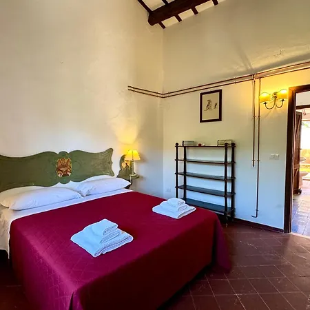 בית נופש Stunning With Private Pool In *