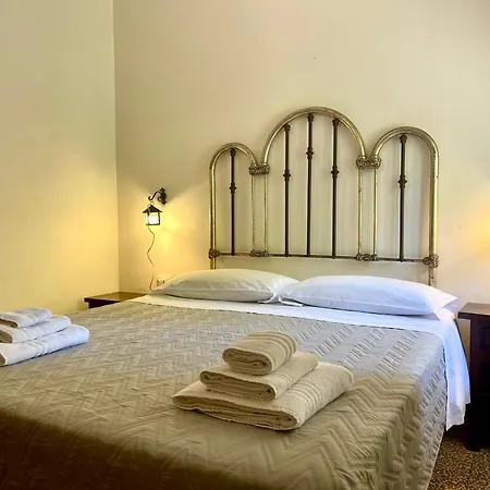 Stunning With Private Pool In * צ'פאלו