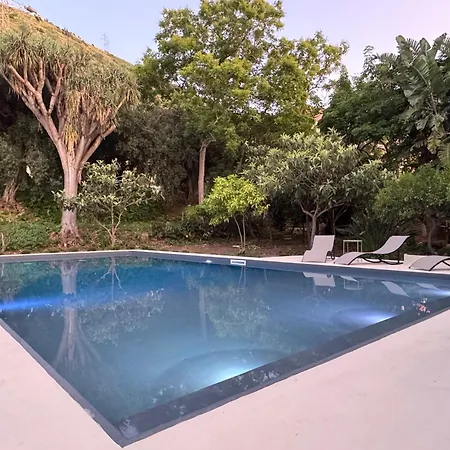 Stunning With Private Pool In