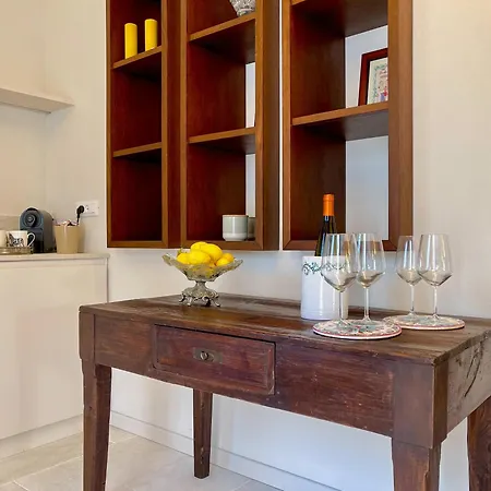 בית נופש Stunning With Private Pool In