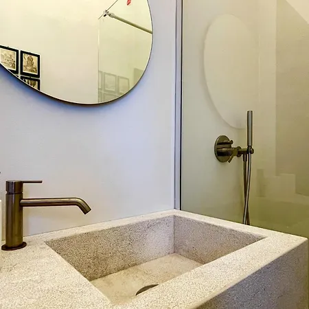 בית נופש Stunning With Private Pool In *